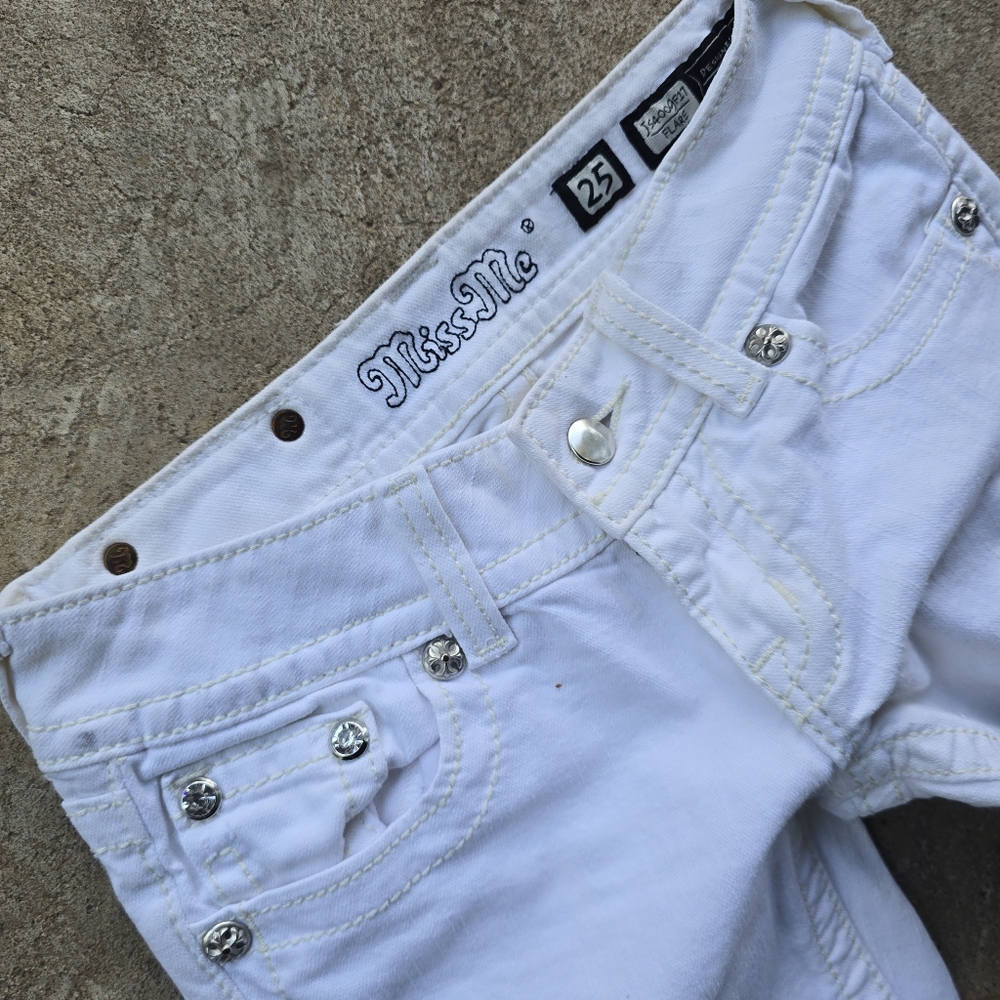 y2k miss me flap pocket white flare Low-Rise jeans bling 25 Flawed - Picture 3 of 9